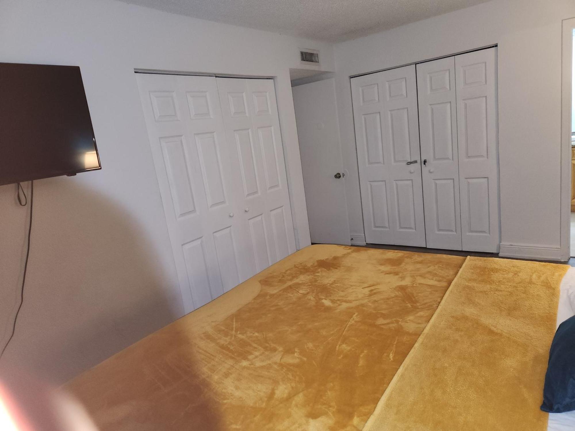 Centauri Vacation Rentals Beautiful 2-Bedroom Condo, Near All Orlando Attractions, Free Parking & Wi-Fi, King Bed Экстерьер фото